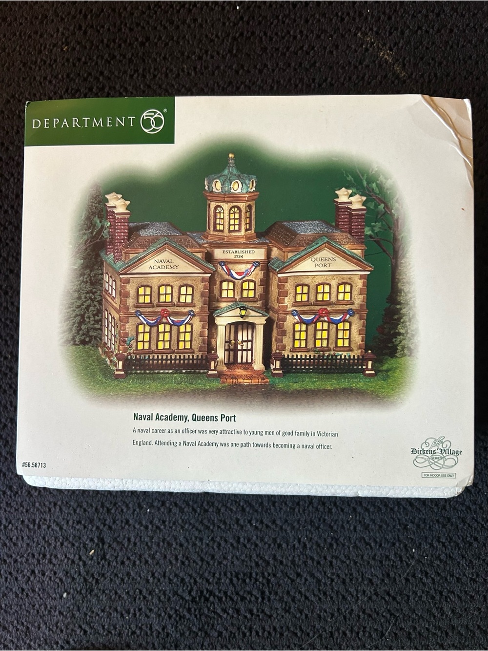 Department 56 " Naval Academy , Queens Port " Figurine with Green Accents